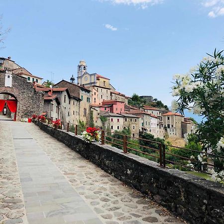 La Finestra Di Dante Appartement Mulazzo Buitenkant foto