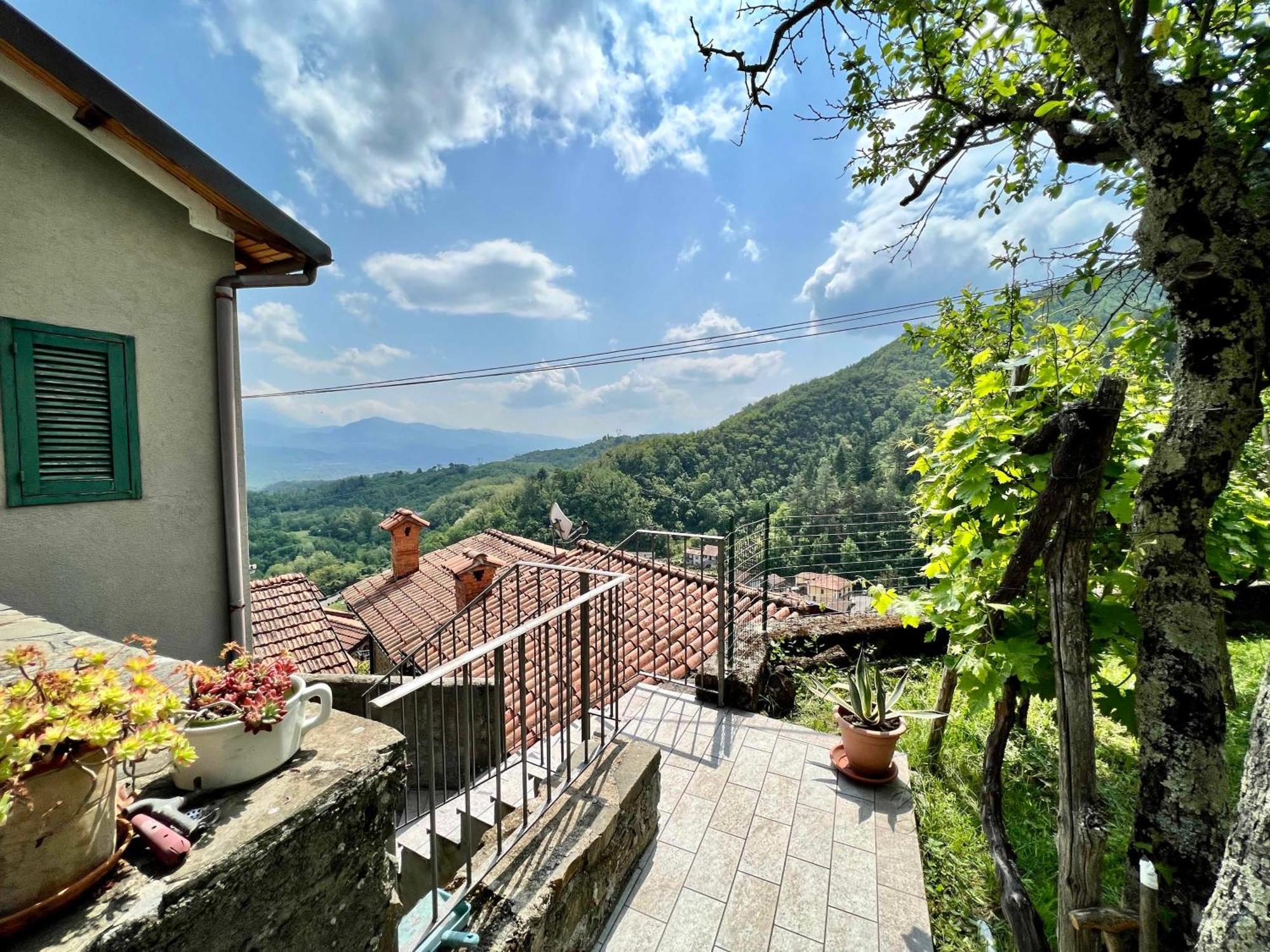 La Finestra Di Dante Appartement Mulazzo Buitenkant foto